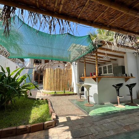 לינה וארוחת בוקר מנקורה Casa Maracuya מראה חיצוני תמונה