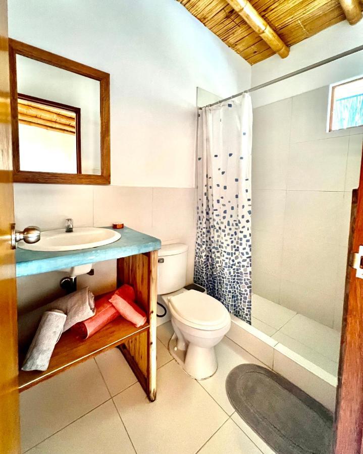 לינה וארוחת בוקר מנקורה Casa Maracuya מראה חיצוני תמונה
